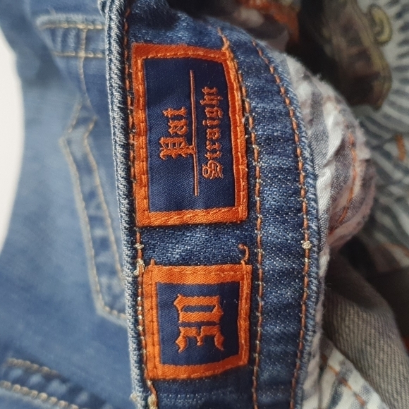 Rock Revival Pat Straight Jeans - Picture 4 of 12